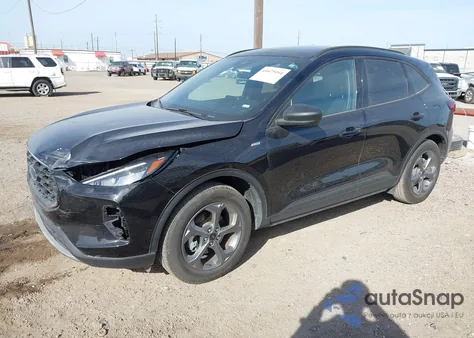 2025 Ford Escape St-Line z USA, uszkodzony, nr VIN 1FMCU0MN6SUB22909